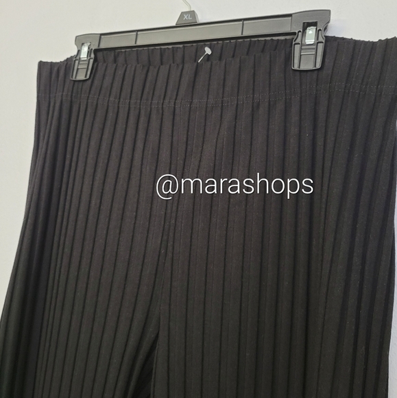 Good American 90's Ribbed Pants - Picture 4 of 8